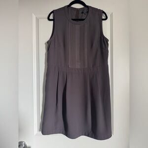 MADEWELL Pintuck Bib Front Gray Dress with POCKETS! Size 14, Like New, No Flaws!